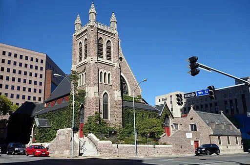 Des Moines